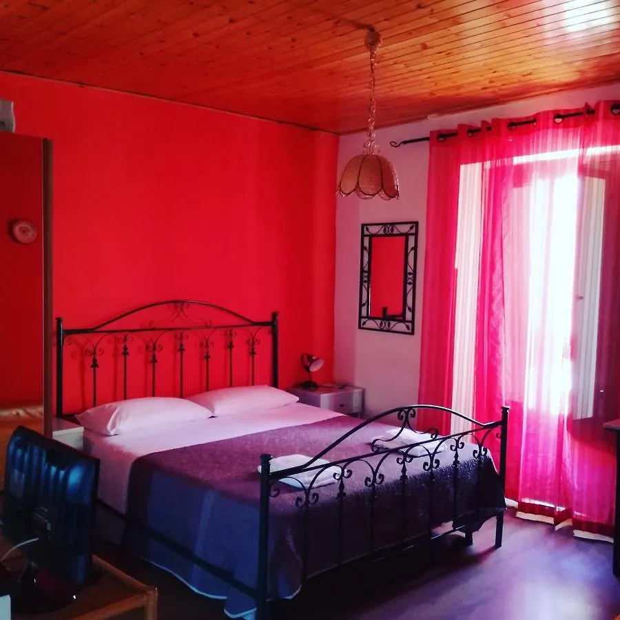 La Vecchia Forgia Hotel Lascari Bed & Breakfast