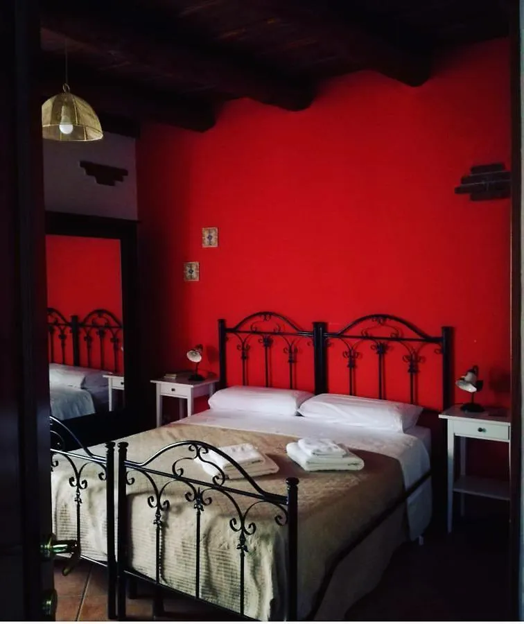 Hotel La Vecchia Forgia Lascari